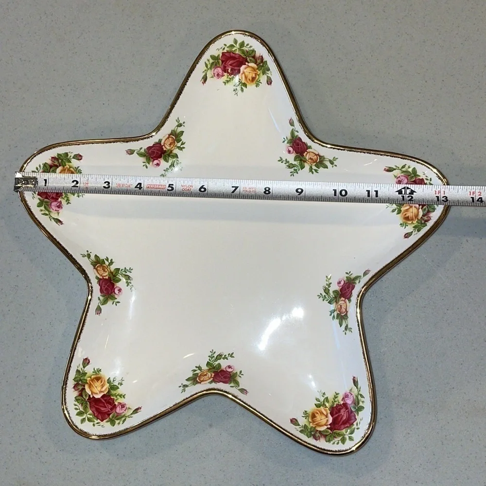 Royal Albert Old Country Roses Serving Tray Star Shaped Server 13” X 11”